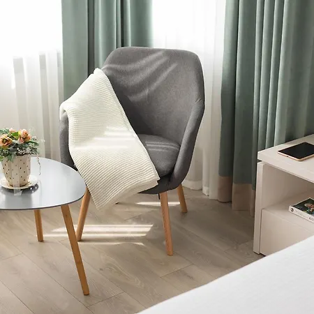 Cosy Modern In Arkadia *
