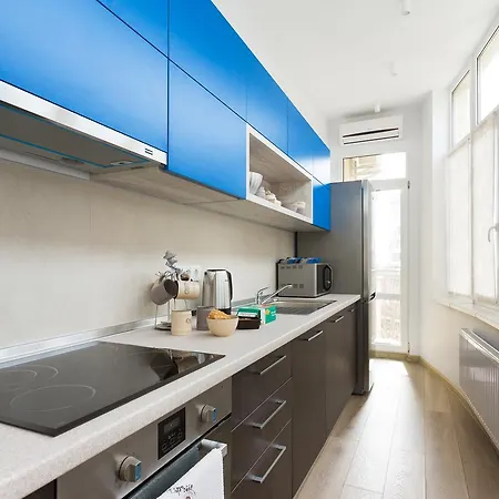 Cosy Modern In Arkadia *