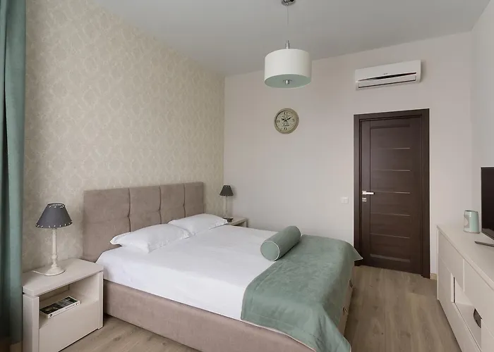 Cosy Modern In Arkadia *