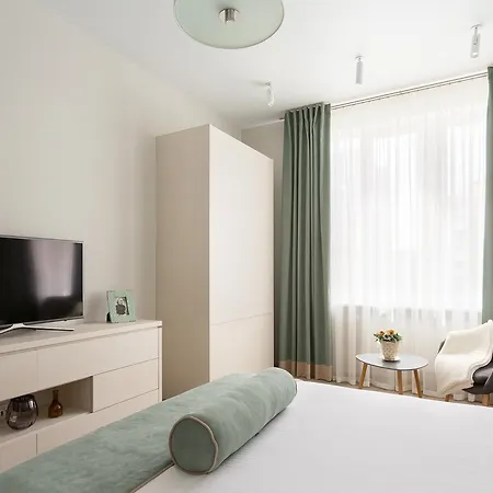 Cosy Modern In Arkadia Apartamento Odesa