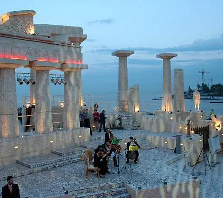 Cosy Modern In Arkadia *